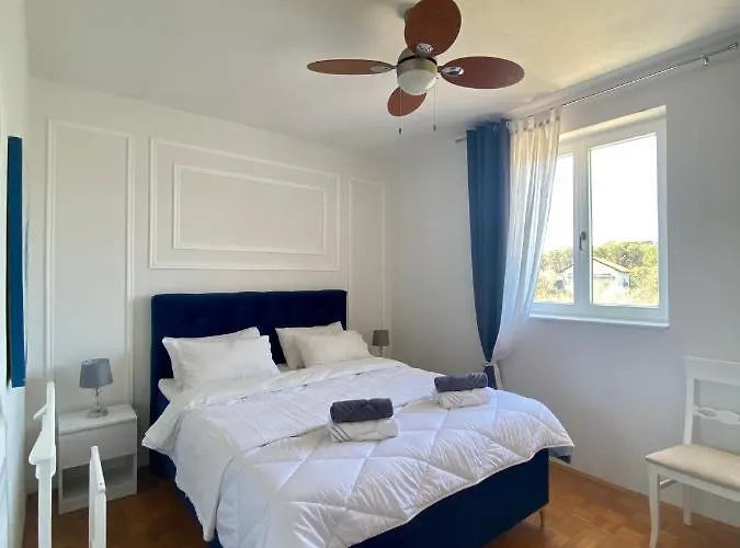 Beautiful Island House